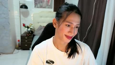 Snapshot of sensual_goergia chatting on October 12, 11:42 am sensual_goergia online show from October 12, 11:42 am