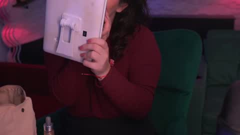 Jasmine online show from March 3, 9:11 am