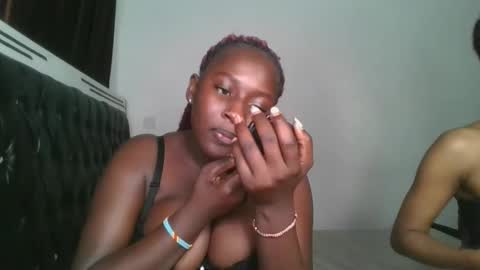 Snapshot of sensual_ria chatting on June 1, 6:20 pm sensual_ria online show from June 1, 6:20 pm