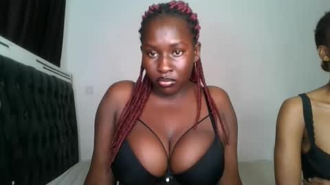 Snapshot of sensual_ria chatting on June 10, 6:40 pm sensual_ria online show from June 10, 6:40 pm