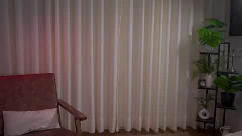 Maria- OF sensual bee online show from December 13, 4:22 am