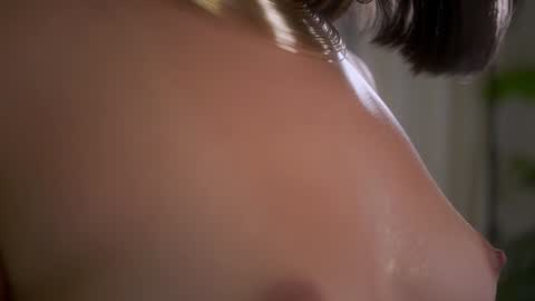 Maria- OF sensual bee online show from February 1, 2:47 am