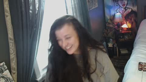 Snapshot of sentfrmheaven chatting on December 5, 4:12 pm Tara online show from December 5, 4:12 pm