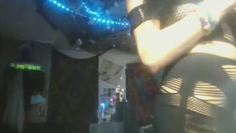 Snapshot of sequoia8888 chatting on September 10, 5:51 am sequoia8888 online show from September 10, 5:51 am