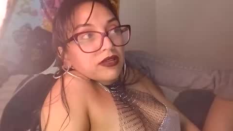 Snapshot of sequoia8888 chatting on February 18, 5:03 am sequoia8888 online show from February 18, 5:03 am