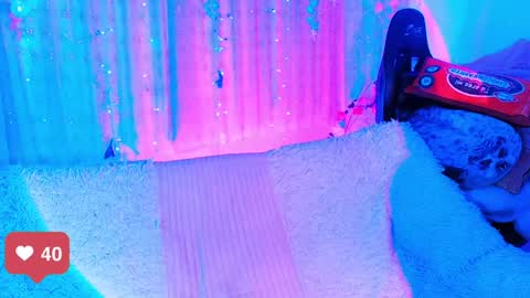 Snapshot of seraphine23_ chatting on January 29, 4:15 am seraphine online show from January 29, 4:15 am