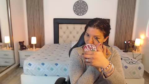 Serena online show from December 15, 11:36 am