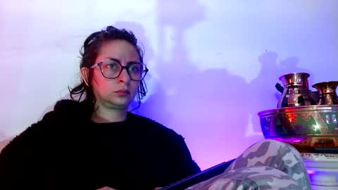 Serena Xyz online show from November 15, 5:27 am