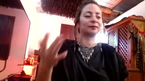 Serena Xyz online show from May 5, 1:41 pm