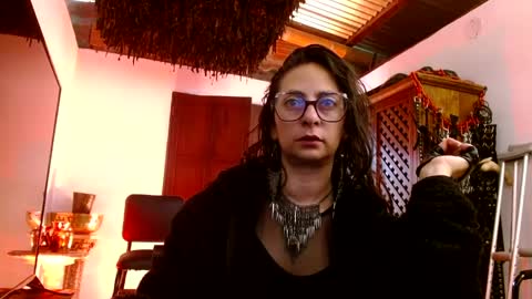 Serena Xyz online show from May 10, 2:11 pm