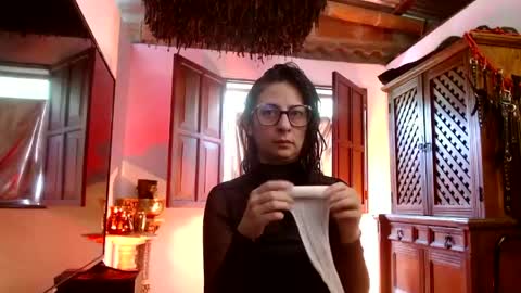 Serena Xyz online show from May 16, 2:27 pm
