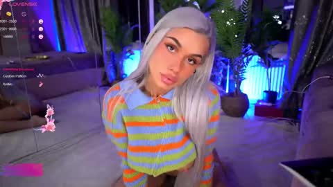 Snapshot of serene_sophiex chatting on February 12, 8:50 pm Serene Sophiex online show from February 12, 8:50 pm