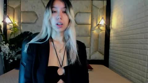 Serene online show from April 17, 12:41 pm