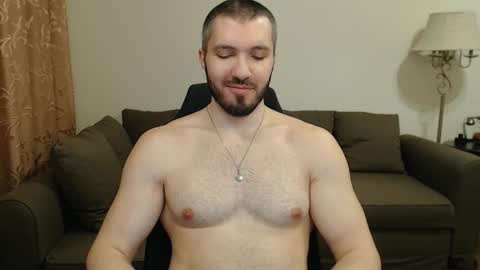 Snapshot of sergiotitan3271 chatting on November 10, 1:37 am Serg Superior online show from November 10, 1:37 am