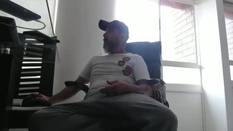 hetero serio discreto online show from October 28, 4:53 pm