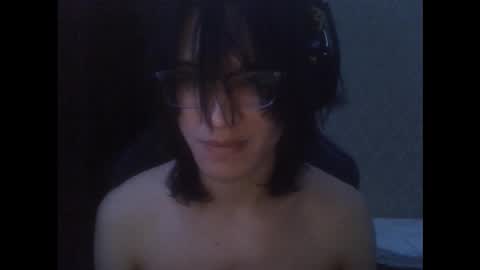 Snapshot of serpentscythe chatting on October 5, 12:42 am serepentscythe online show from October 5, 12:42 am