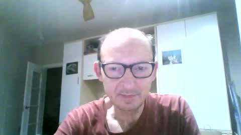Snapshot of serrano49 chatting on June 11, 12:19 am serrano49 online show from June 11, 12:19 am
