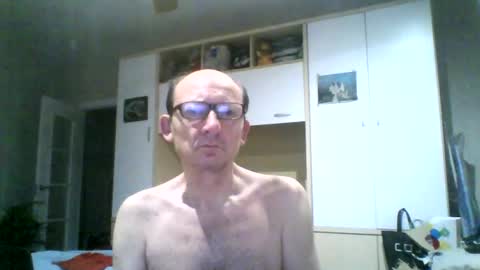 Snapshot of serrano49 chatting on July 7, 2:47 am serrano49 online show from July 7, 2:47 am