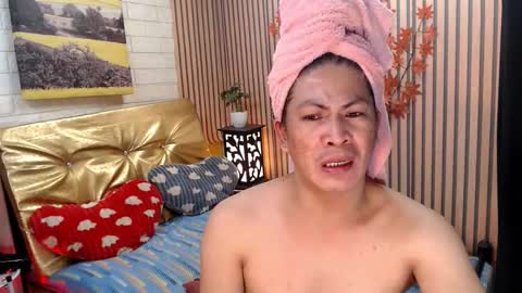 Snapshot of service_me711 chatting on February 3, 6:56 am call me MILES online show from February 3, 6:56 am