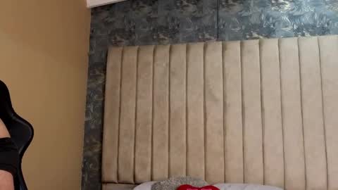 HEY IM SETH online show from March 4, 9:32 pm