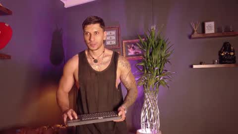 HEY IM SETH online show from February 25, 7:56 pm