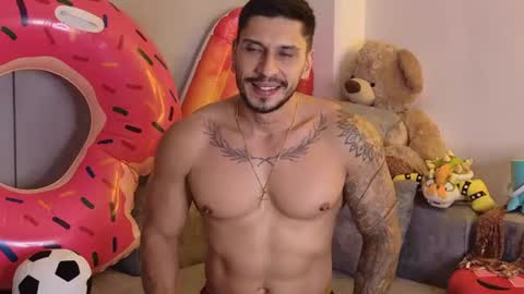 HEY IM SETH online show from July 22, 11:07 pm