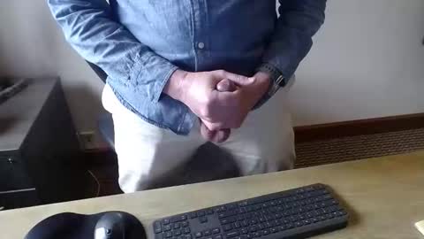 Snapshot of sethdoza chatting on May 1, 7:40 pm sethdoza online show from May 1, 7:40 pm