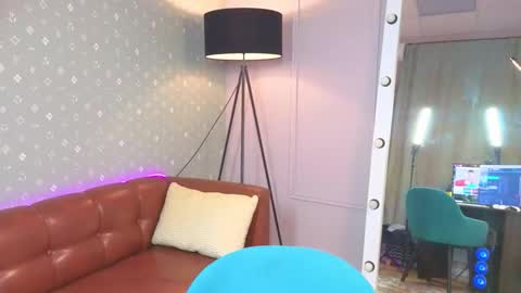 Snapshot of sevans14 chatting on October 6, 6:16 pm SevanS14 online show from October 6, 6:16 pm
