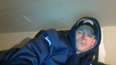 Snapshot of seveninchez chatting on January 1, 3:35 pm SevenIncheZ online show from January 1, 3:35 pm