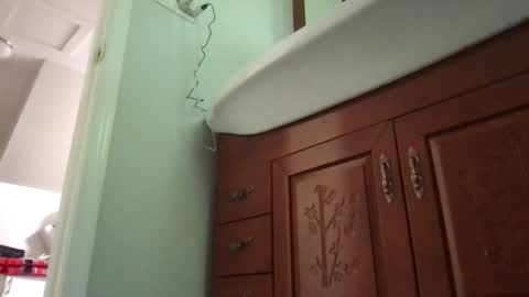 seveninchsteve_ online show from April 17, 6:44 pm