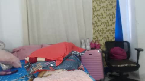 Karol y antony online show from February 27, 5:15 pm