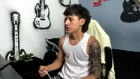 sex_love_sweat online show from November 23, 6:57 am