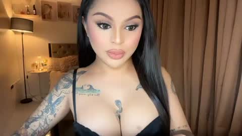 tan online show from June 26, 2:27 am