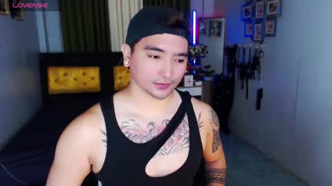 AXEL online show from November 28, 2:47 am