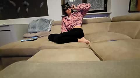 sexandcandy579 online show from January 16, 9:40 pm