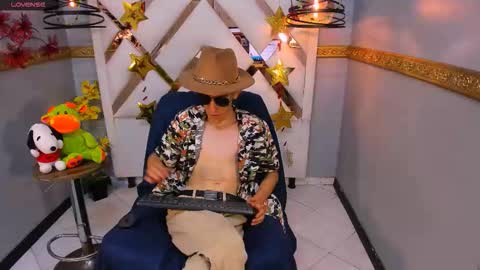 Snapshot of sexdumbi chatting on October 18, 9:59 pm sexdumbi online show from October 18, 9:59 pm