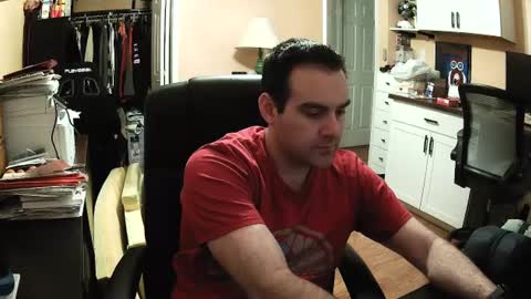 Snapshot of sexfungames chatting on January 28, 12:47 am Kyle online show from January 28, 12:47 am