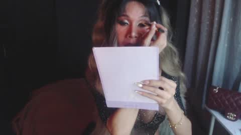 nicole online show from January 19, 8:29 am