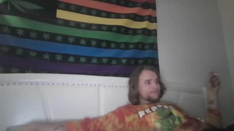 Snapshot of sexiicouple4u69 chatting on October 13, 9:53 am sexiicouple4u69 online show from October 13, 9:53 am