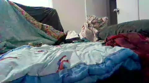 Snapshot of sexiiisenseiii chatting on January 20, 3:39 pm dankdiggler online show from January 20, 3:39 pm