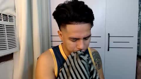 HI I AM JAMESPLEASE LET ME DO SOME HOT SHOWS FOR YOU HERE FOR MY  SCHOOL AND FOR MY FAMILY online show from November 14, 8:51 pm