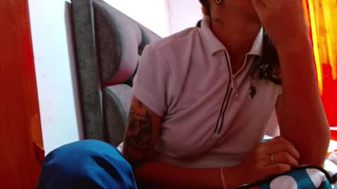 sexmilkdirty online show from February 4, 8:47 pm