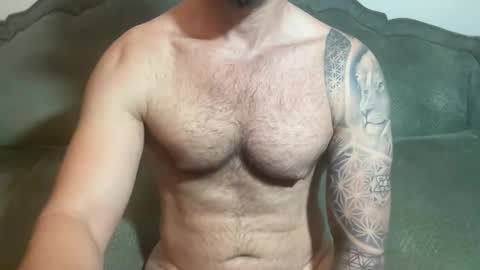 Snapshot of sexologistbull chatting on May 20, 8:37 pm SexologistBull online show from May 20, 8:37 pm