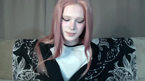 Nextdoor Princess online show from April 10, 6:07 am