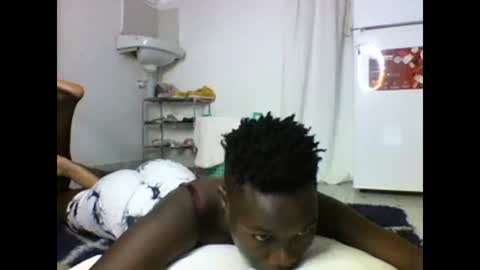 Snapshot of sexqueen02 chatting on February 2, 9:08 am sexqueen02 online show from February 2, 9:08 am