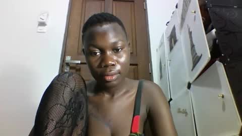 Snapshot of sexqueen02 chatting on September 14, 12:15 pm sexqueen02 online show from September 14, 12:15 pm