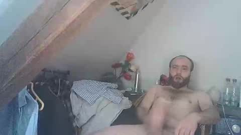 Snapshot of sexratalex chatting on February 20, 11:20 am sexratalex online show from February 20, 11:20 am