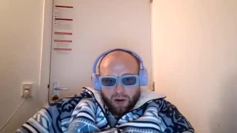 Snapshot of sexratalex chatting on October 19, 7:25 pm sexratalex online show from October 19, 7:25 pm