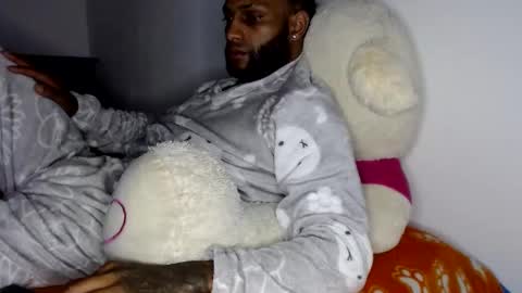 STIIV G online show from November 13, 8:19 pm