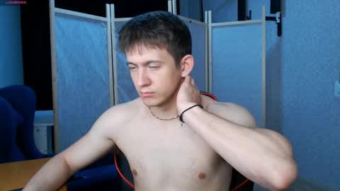 sexstivelove  online show from May 14, 7:04 am